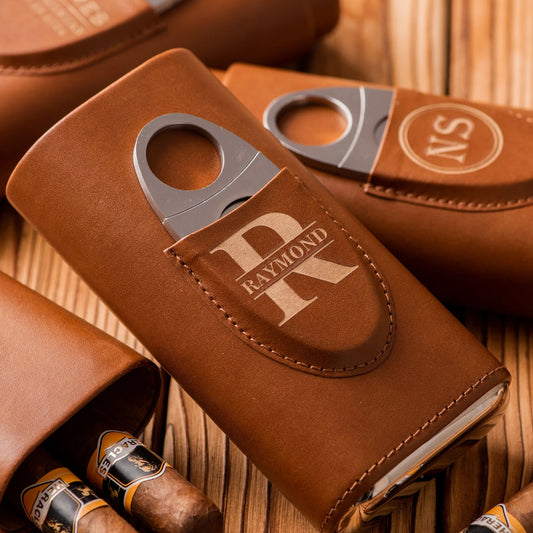 Custom leather cigar case with cigar cutter